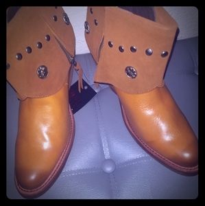 Women boots